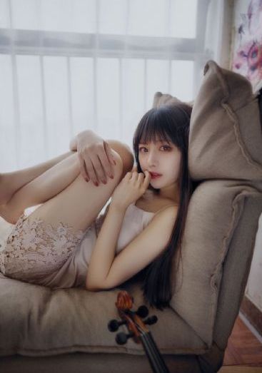 老师你的蕾丝内裤好紧_剧情片在线观看视频