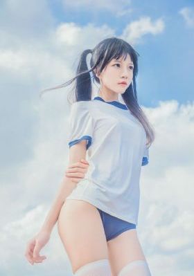 森泽佳奈隔壁高傲人妻_4K手机在线观看